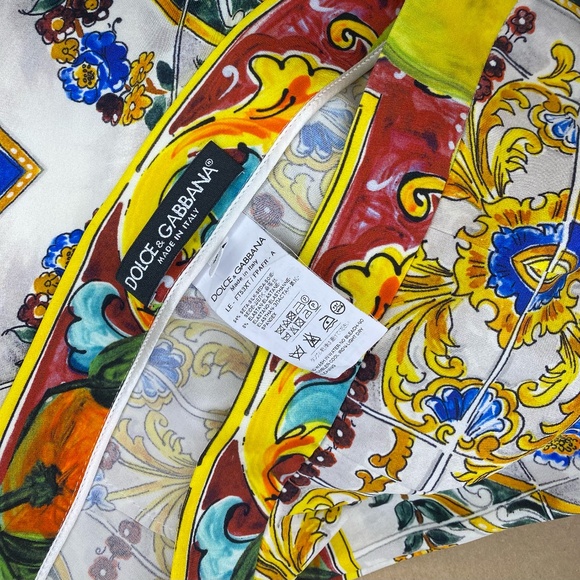 Dolce & Gabbana Silk Trousers - Picture 14 of 14